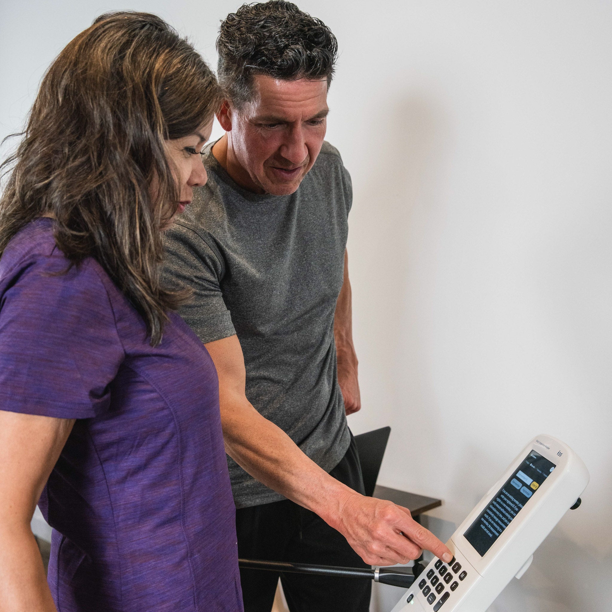 ACCUNIQ A35 Body Composition Analyzer